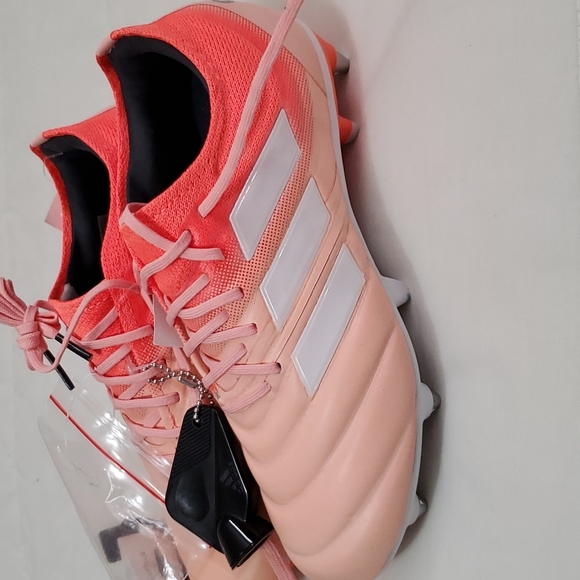 Adidas Soccer Shoes - Picture 2 of 9